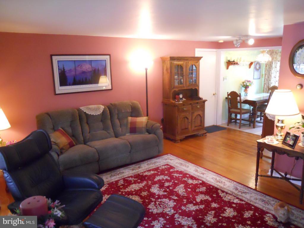 133 Wellington Road Lancaster, PA 17603 - Photo 8 of 19 Gallery Image 8