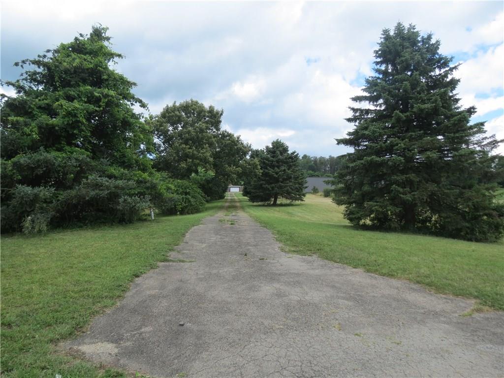 186 Amend Road Uniontown, PA 15401 - Photo 16 of 17