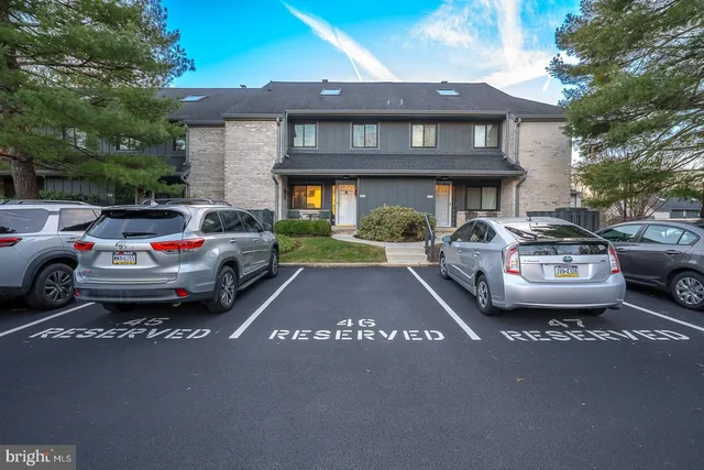 $499,000 | 521 Foxwood Lane, Unit 521, Paoli, PA 19301