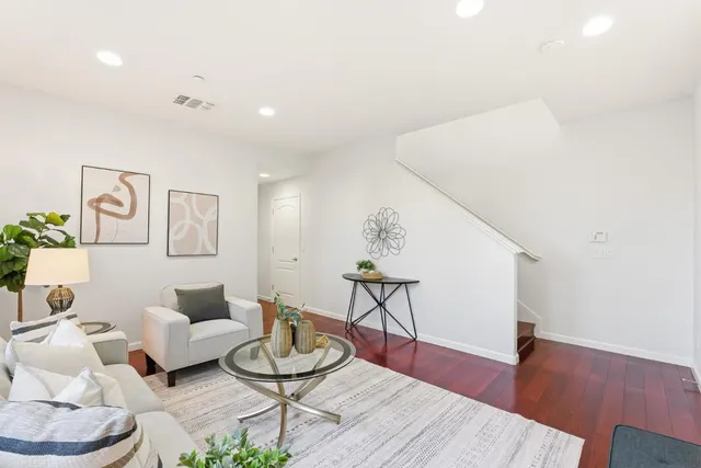 $1,399,000 | 203 Peppermint Tree Terrace, Unit 8, Sunnyvale, CA 94086