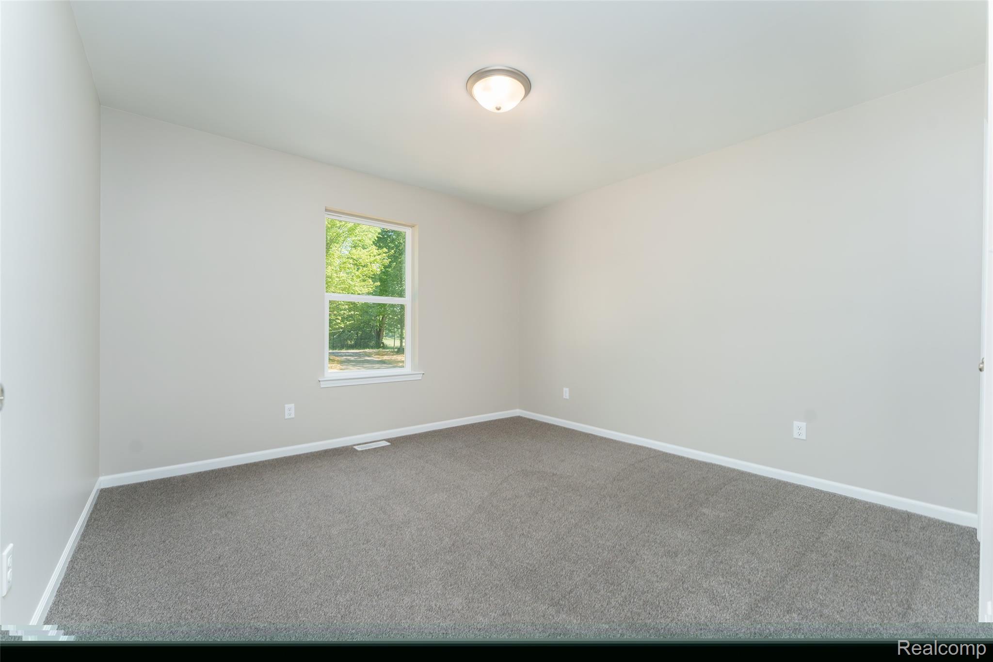 10551 West Allen Road Fowlerville, MI 48836 - Photo 17 of 34 DSC07831.jpg