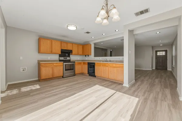 $1,795 | 4209 Glacier Point Cove, Taylor, TX 76574