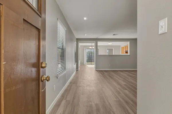 $1,795 | 4209 Glacier Point Cove, Taylor, TX 76574