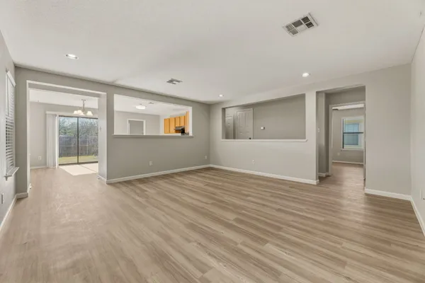 $1,795 | 4209 Glacier Point Cove, Taylor, TX 76574