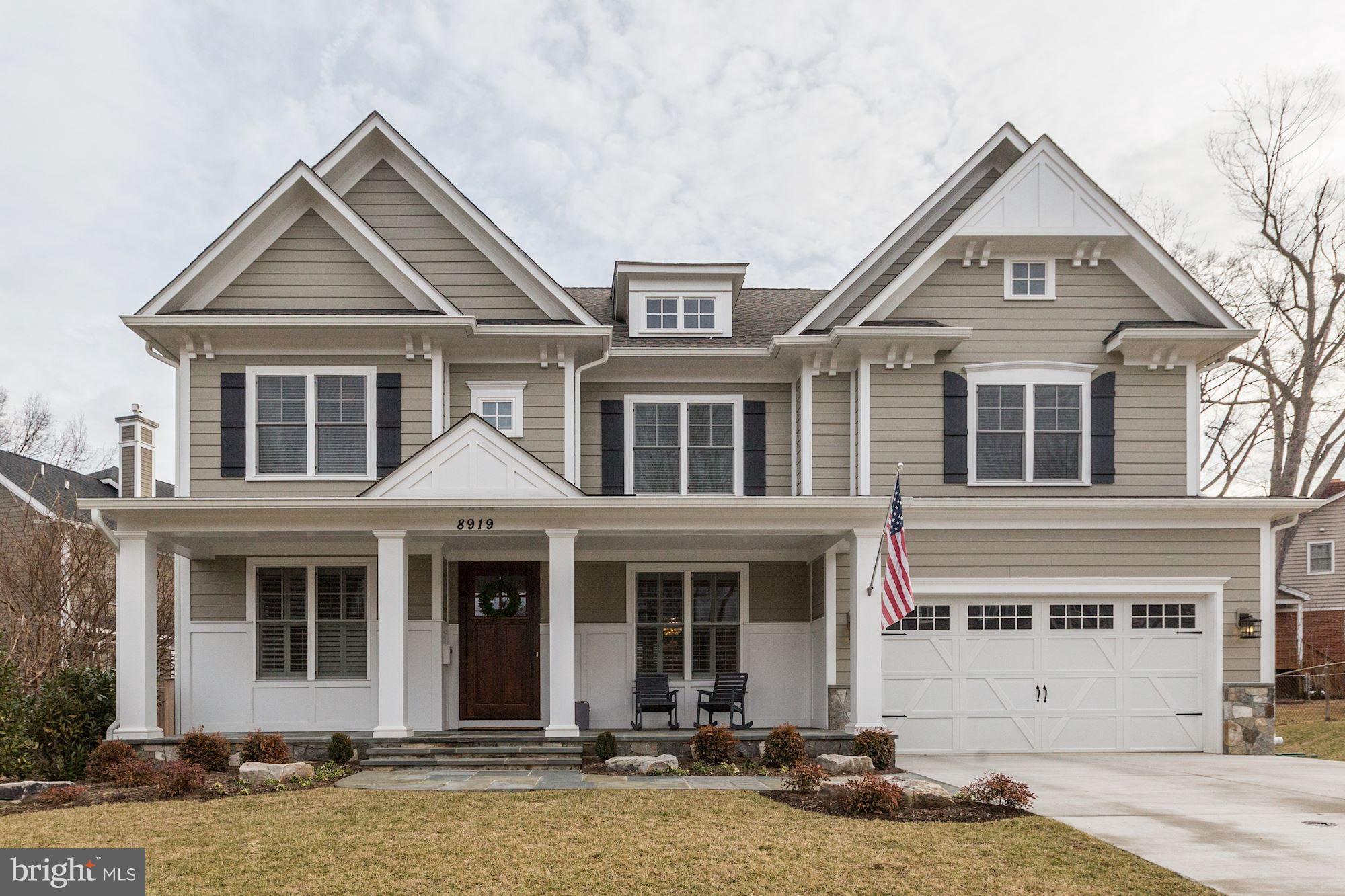 Beautiful Arts & Crafts Home