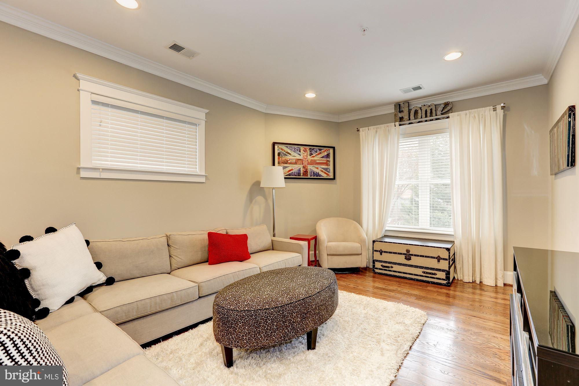 8919 Ridge Place Bethesda, MD 20817 - Photo 18 of 30 Upper Floor Family Room/Rec Room