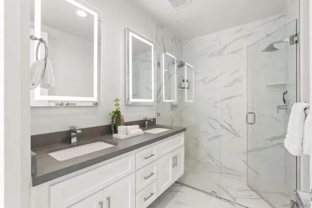 $2,395,000 | 3913 Kendall Street, San Diego, CA 92109