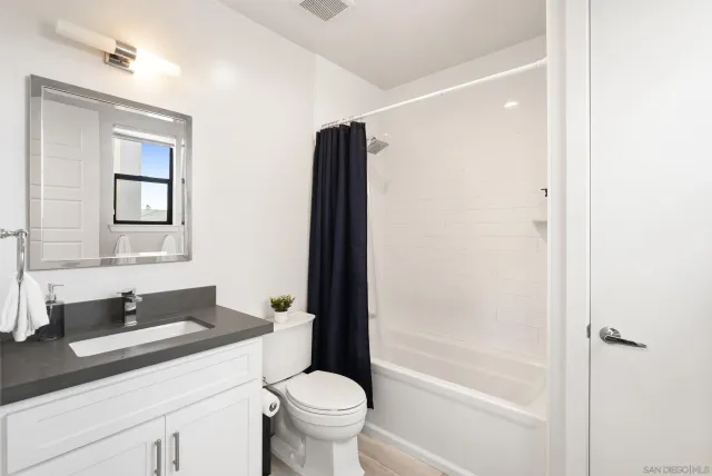 $2,395,000 | 3913 Kendall Street, San Diego, CA 92109