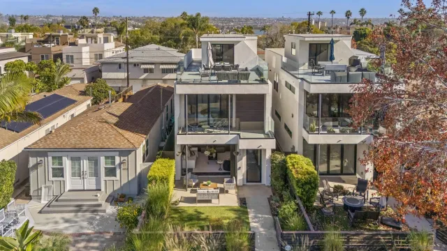 $2,395,000 | 3913 Kendall Street, San Diego, CA 92109
