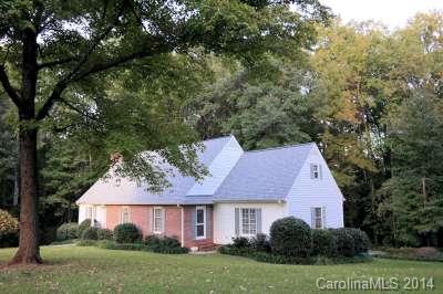 832 Avondale Road Gastonia, NC 28054 - Photo 2 of 24 Gallery Image 2