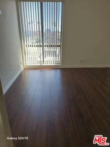 $418,000 | 533 South St Andrews Place, Unit 410, Los Angeles, CA 90020