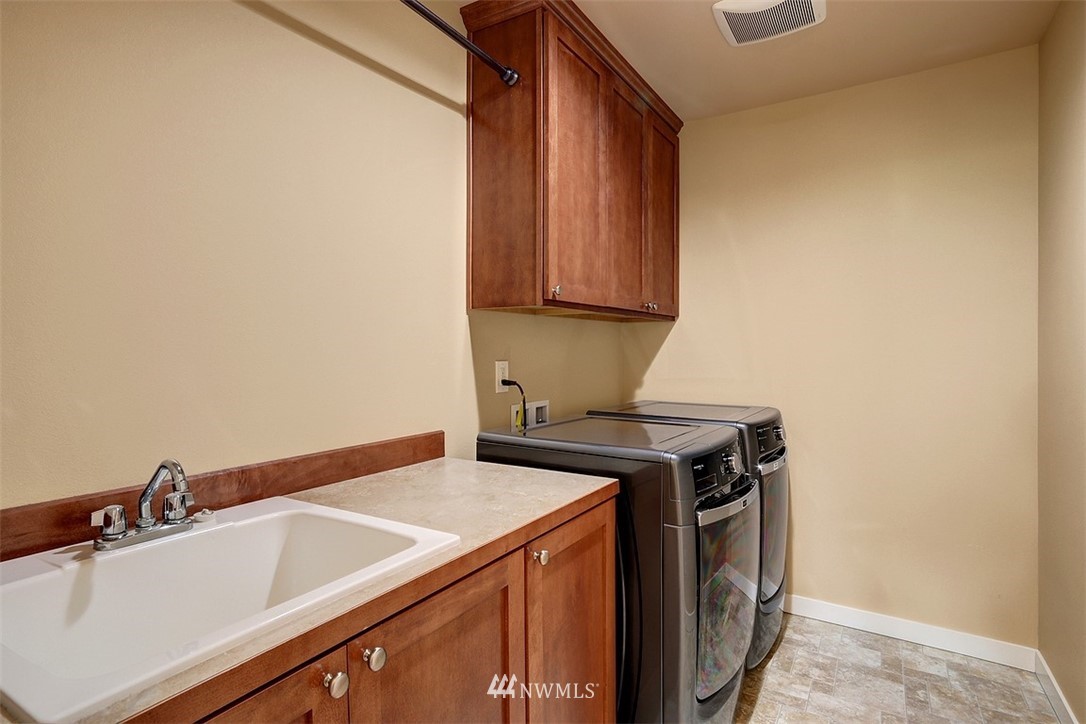 3620 232nd Street Southeast Bothell, WA 98021 - Photo 18 of 21