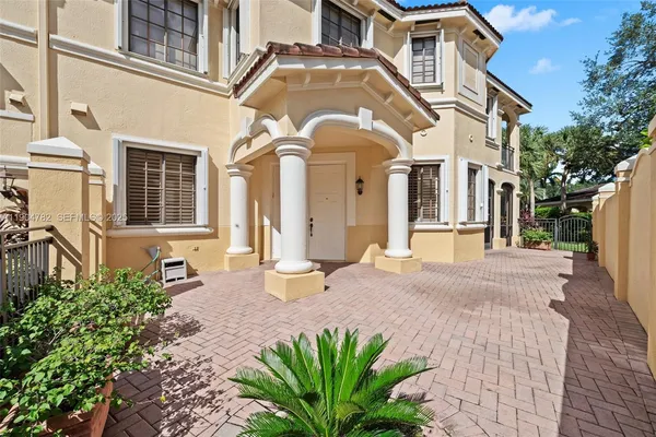 $620,000 | 1634 Passion Vine Circle, Unit 312, Weston, FL 33326