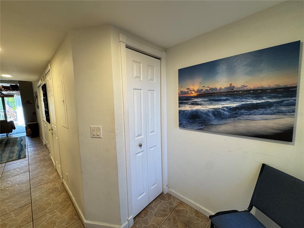324 Windrush Boulevard, Unit 8 Indian Rocks Beach, FL 33785 - Photo 4 of 29 Gallery Image 4