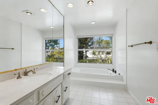 $11,750 | 15509 Aqua Verde Drive, Los Angeles, CA 90077