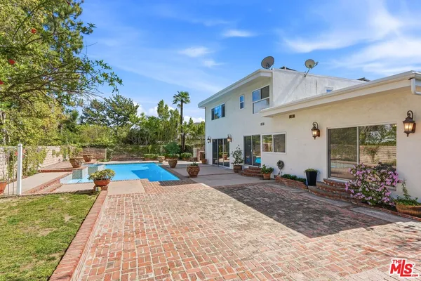 $11,750 | 15509 Aqua Verde Drive, Los Angeles, CA 90077