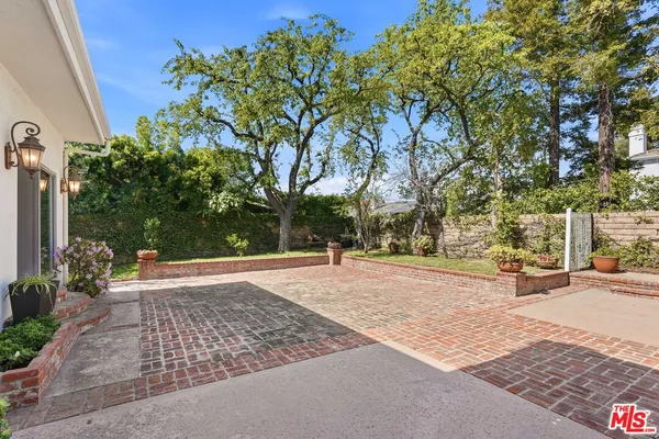 $11,750 | 15509 Aqua Verde Drive, Los Angeles, CA 90077