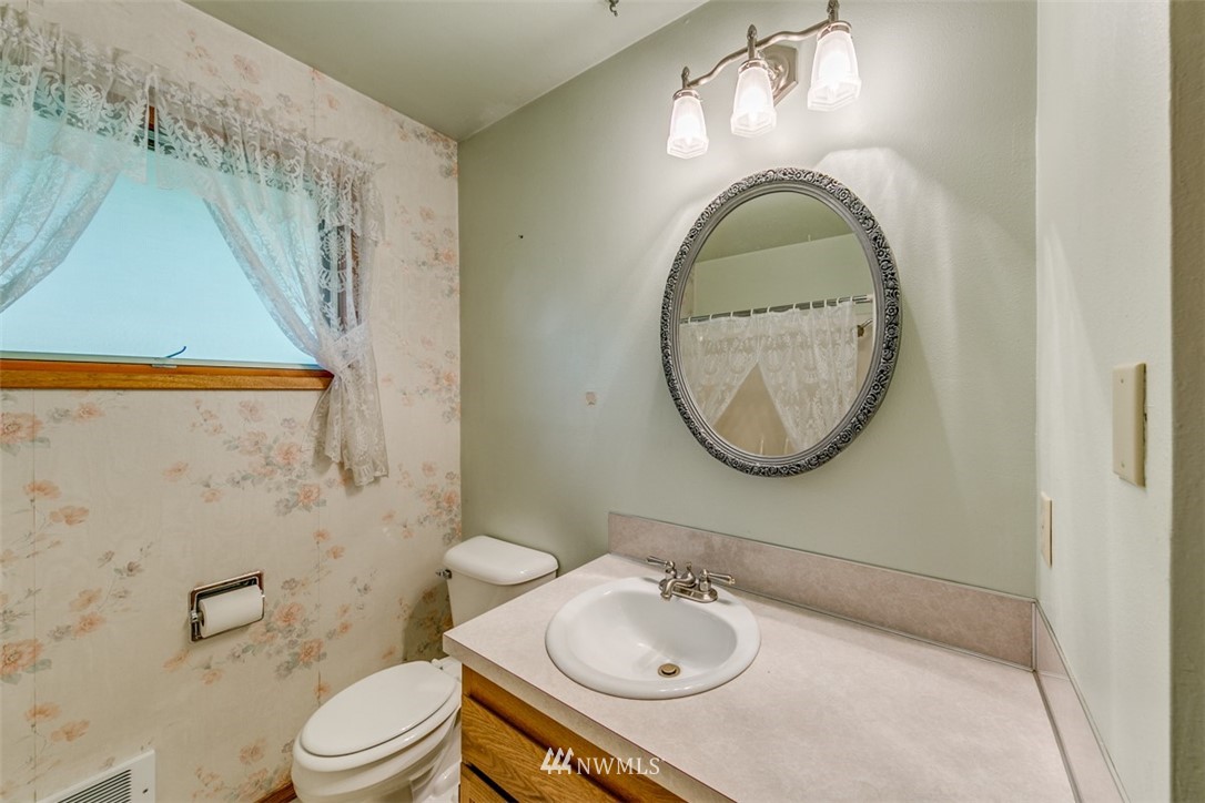 341 Evergreen Loop Forks, WA 98331 - Photo 23 of 39 Gallery Image 23