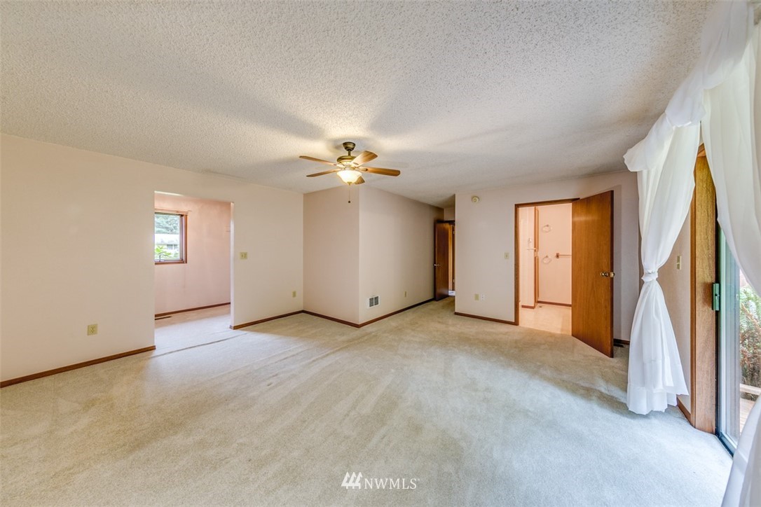 341 Evergreen Loop Forks, WA 98331 - Photo 25 of 39 Gallery Image 25