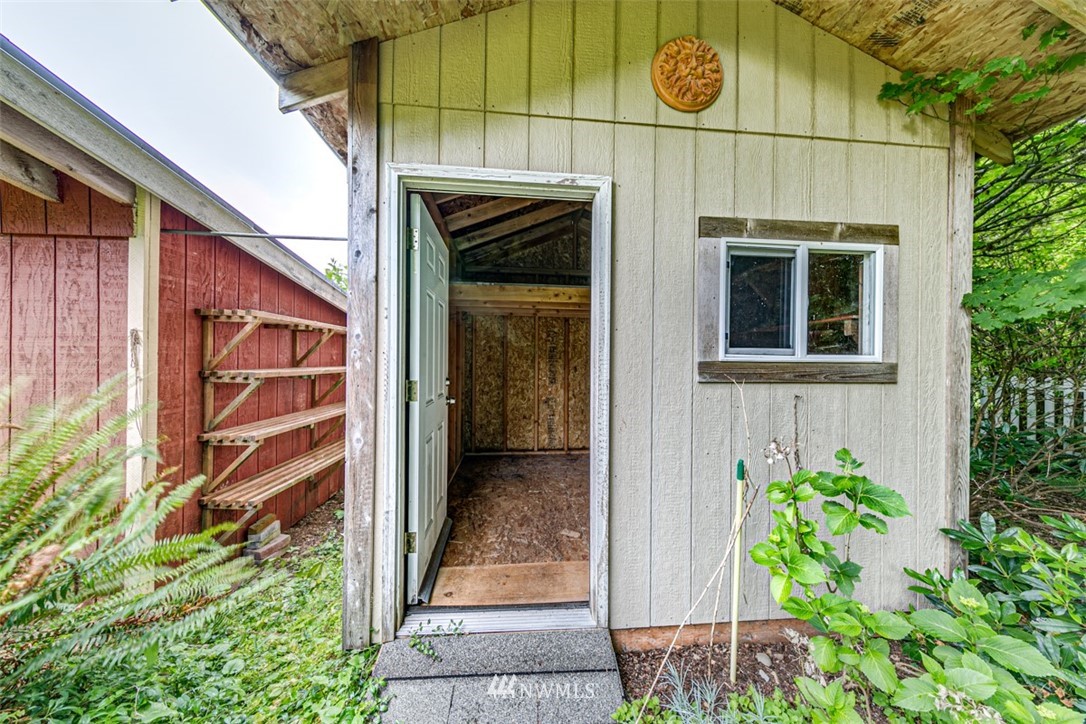 341 Evergreen Loop Forks, WA 98331 - Photo 35 of 39 Gallery Image 35