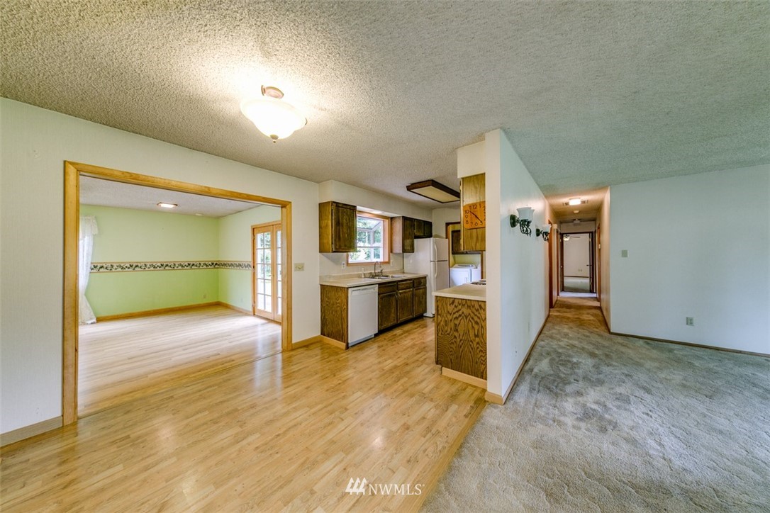 341 Evergreen Loop Forks, WA 98331 - Photo 9 of 39 Gallery Image 9