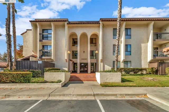 $679,999 | 39997 Cedar Boulevard, Unit 153, Newark, CA 94560