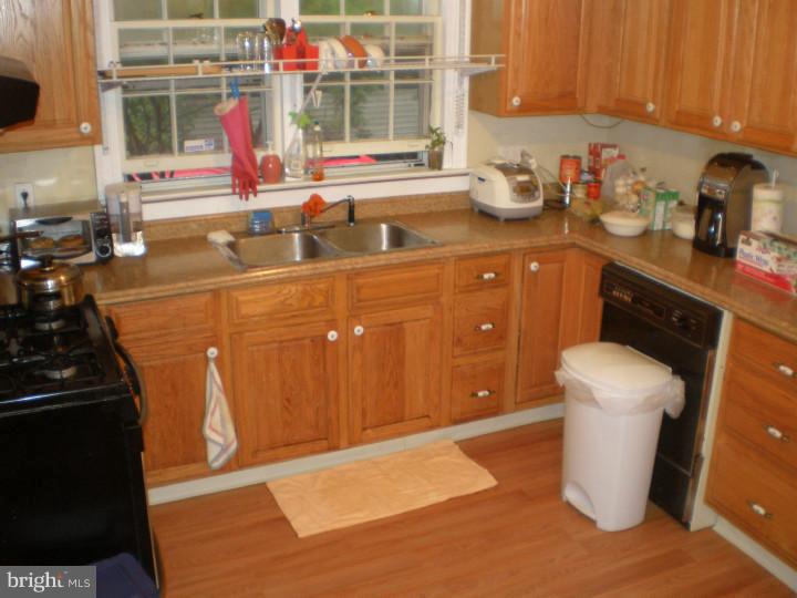 7817 Gayle Road Cheltenham, PA 19012 - Photo 9 of 18 Kitchen