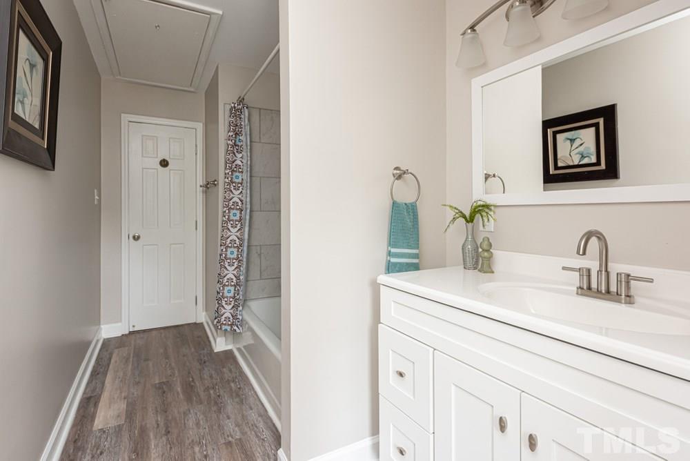1701 Pony Run Road Raleigh, NC 27615 - Photo 20 of 30 Full Bathroom on upper level with tub/shower.