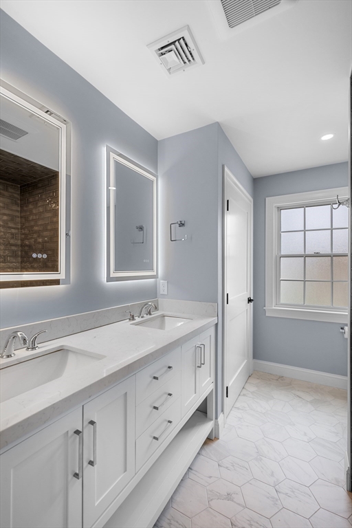 60 Ellsworth Road, Unit 2 Peabody, MA 01960 - Photo 16 of 32