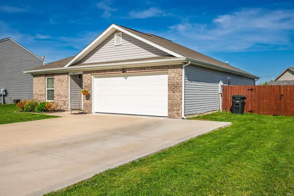 $229,990 | 4408 Emerald Pointe Way, Muncie, IN 47304