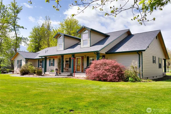 $799,950 | 7492 Russell Road, Concrete, WA 98237