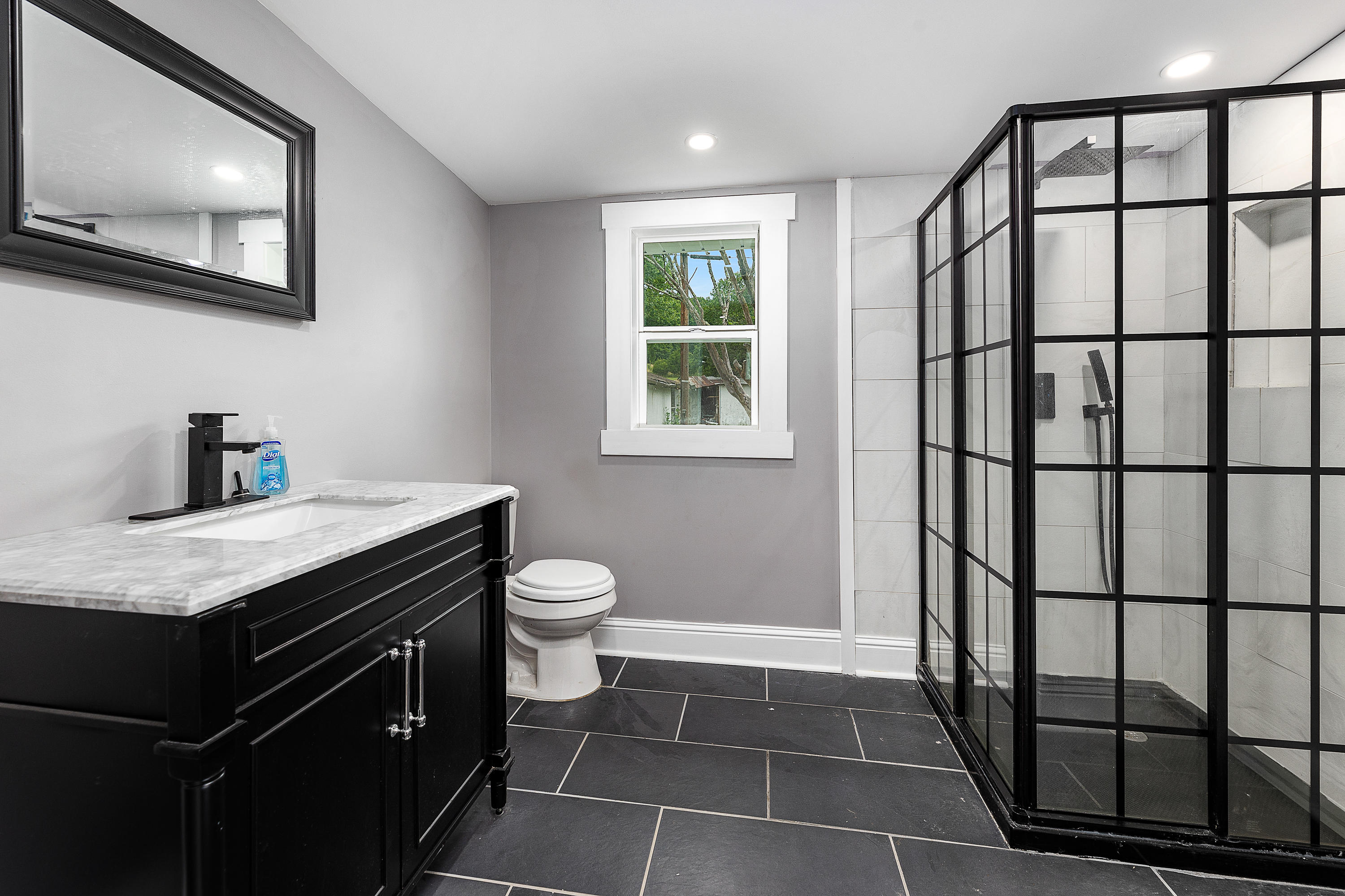 2782 West Wind Road Fincastle, VA 24090 - Photo 21 of 23 Bath
