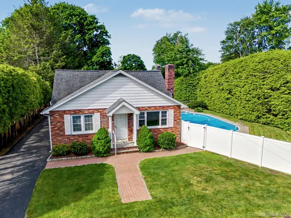 $629,000 | 13 Dellworth Drive, Yorktown Heights, NY 10598