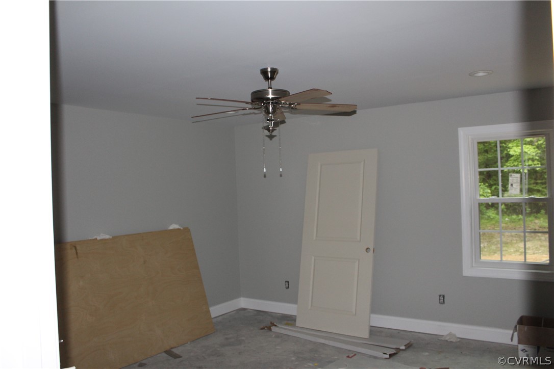530 Wyatts Mill Road Jarratt, VA 23867 - Photo 9 of 22 Gallery Image 9