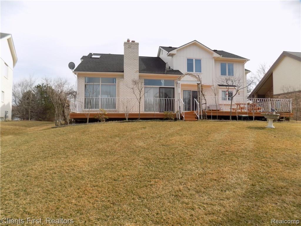 31274 Country Ridge Circle Farmington Hills, MI 48331 - Photo 6 of 38