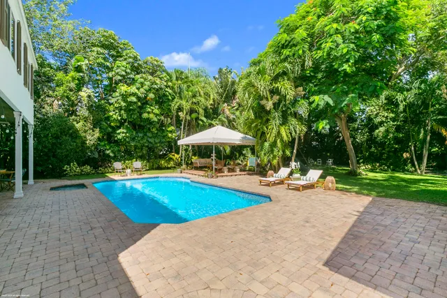 $1,680,000 | 16 Ridgeview Road North, Sewall's Point, FL 34996