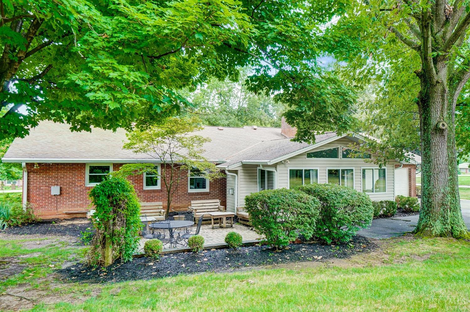 5713 Headgates Road Hamilton, OH 45011 - Photo 3 of 34 Gallery Image 3