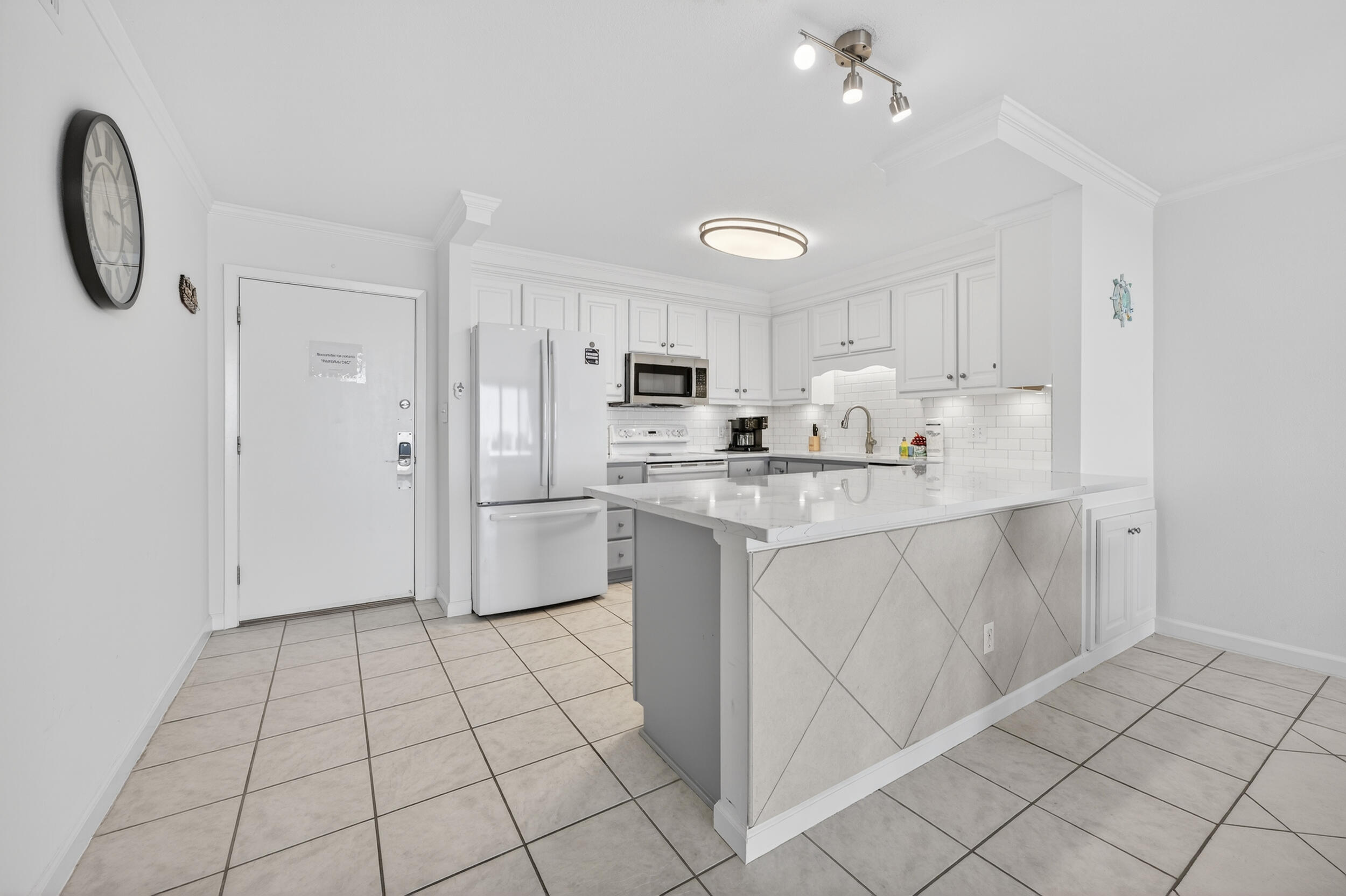 30 Moreno Point Road, Unit 502A Destin, FL 32541 - Photo 12 of 71 Moreno 15