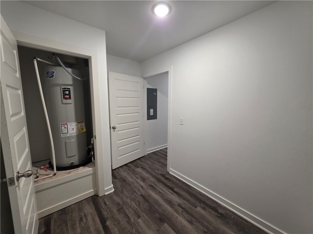 637 Hidden Springs Drive, Unit 1 Decatur, AR 72722 - Photo 8 of 12 Gallery Image 8