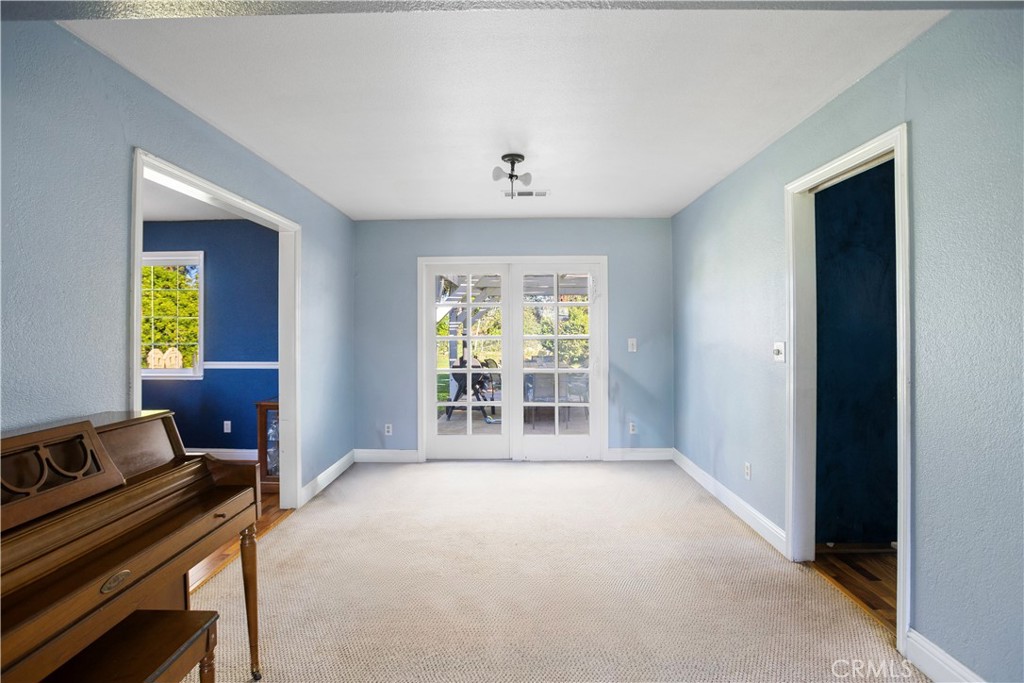 3646 Harbor Drive Merced, CA 95340 - Photo 5 of 32