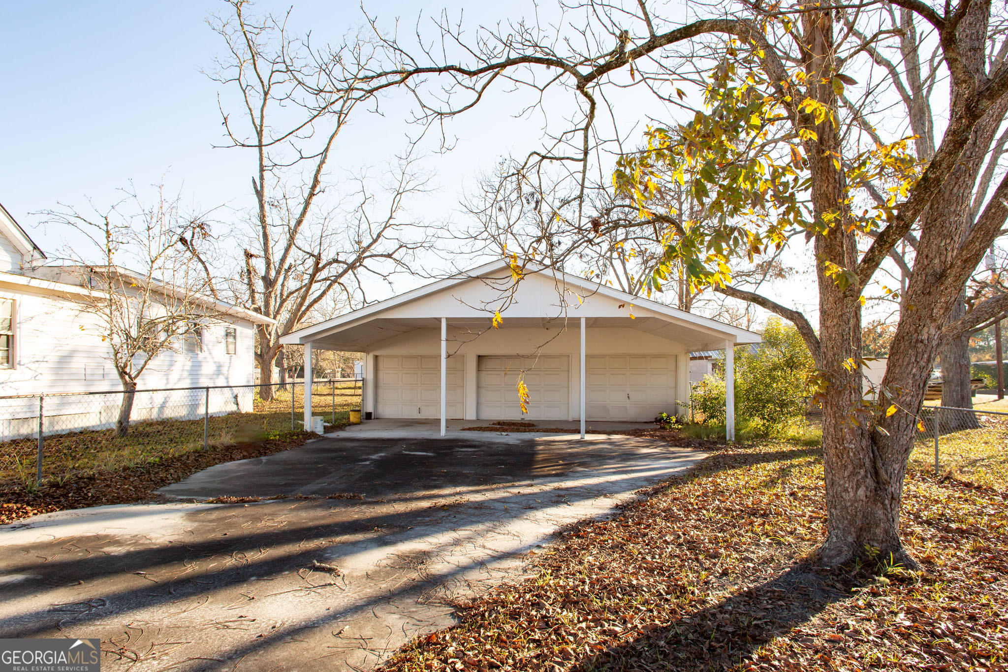 1609 Hall Street Waycross, GA 31503 - Photo 2 of 28