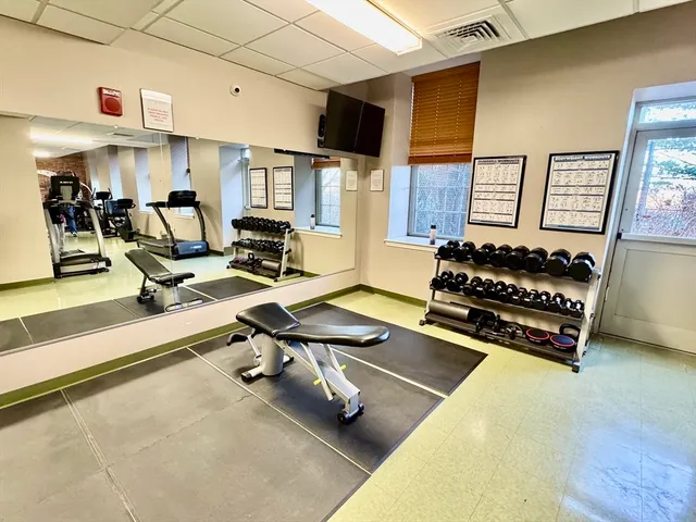 $1,950 | 35 Riverwalk Way, Unit 316, Lowell, MA 01854