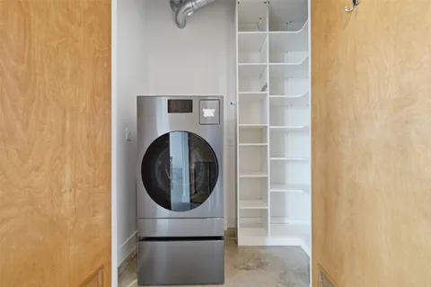 $585,000 | 800 West 5th Street, Unit 906, Austin, TX 78703