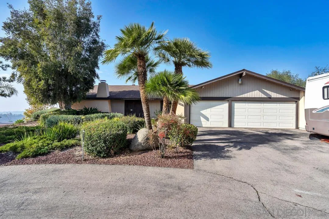 9980 El Capitan Real Road El Cajon, CA 92021 - Photo 3 of 56 Gallery Image 3