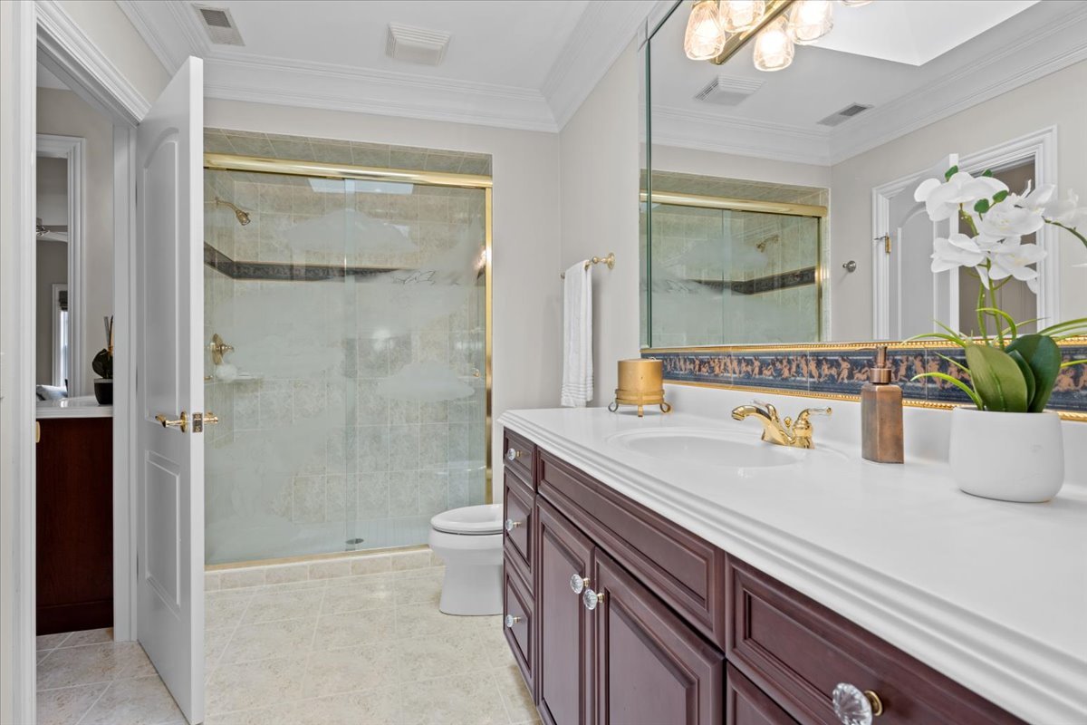 36W555 Stoneleat Road St. Charles, IL 60175 - Photo 36 of 61 Gallery Image 36
