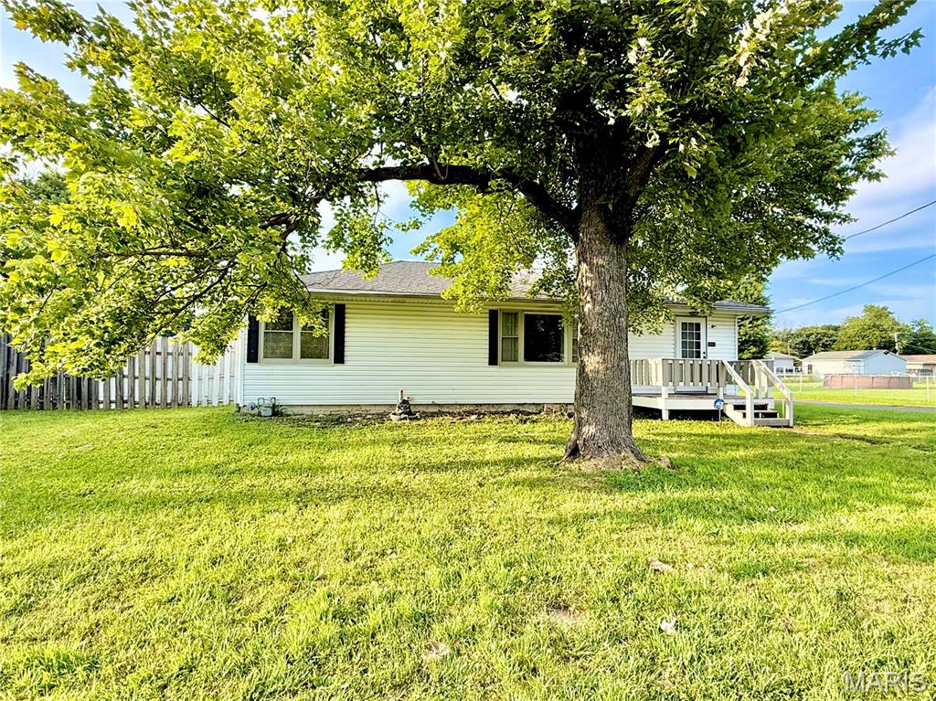 1107 Wilson Street South Roxana, IL 62087 - Photo 23 of 26 Gallery Image 23