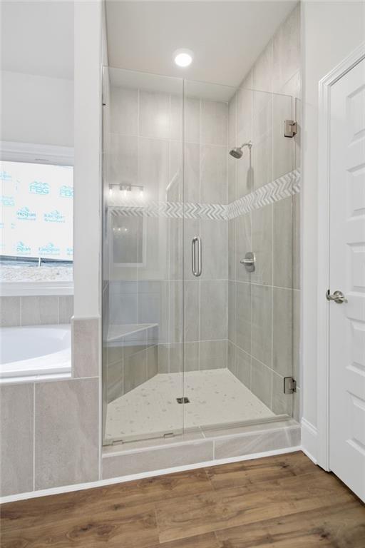 2540 Parkside Way Gainesville, GA 30507 - Photo 28 of 53 a bathroom with a shower and a bathtub