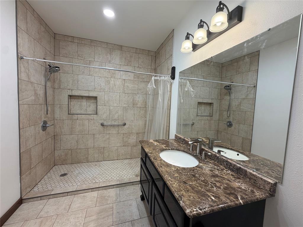 1368 County Road Powderly, TX 75473 - Photo 10 of 27 Gallery Image 10