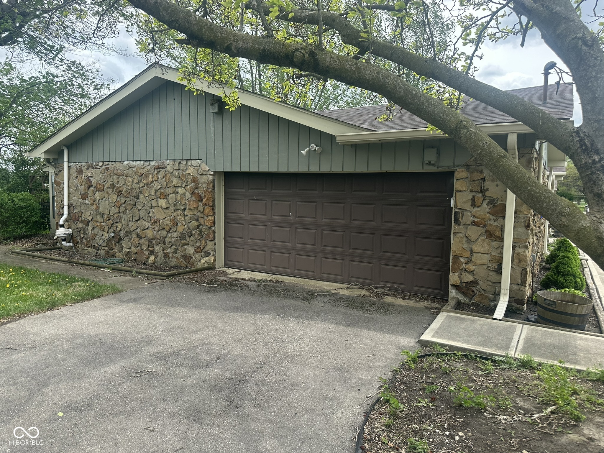 1639 North Buck Creek Road Greenfield, IN 46140 - Photo 12 of 14