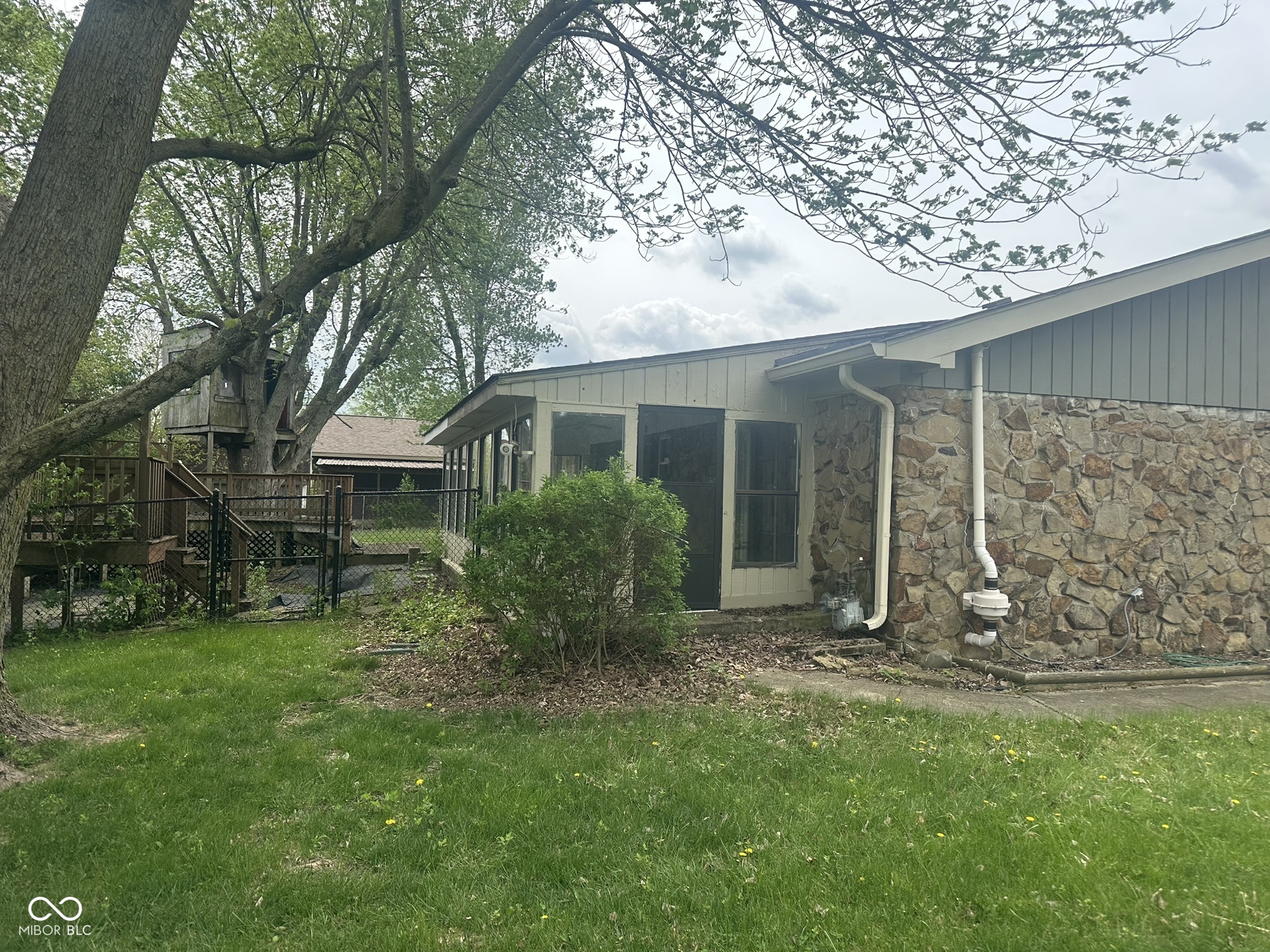 1639 North Buck Creek Road Greenfield, IN 46140 - Photo 13 of 14